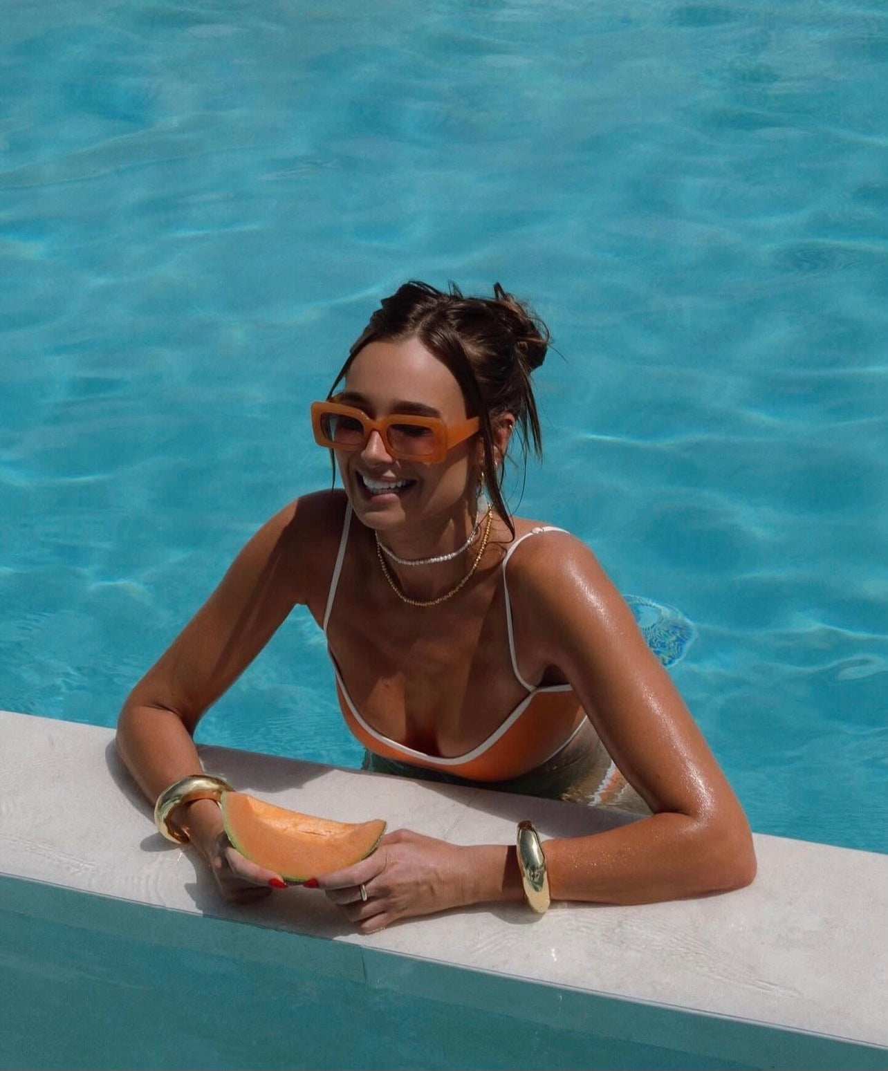 Essential accessories for the swimming campaign