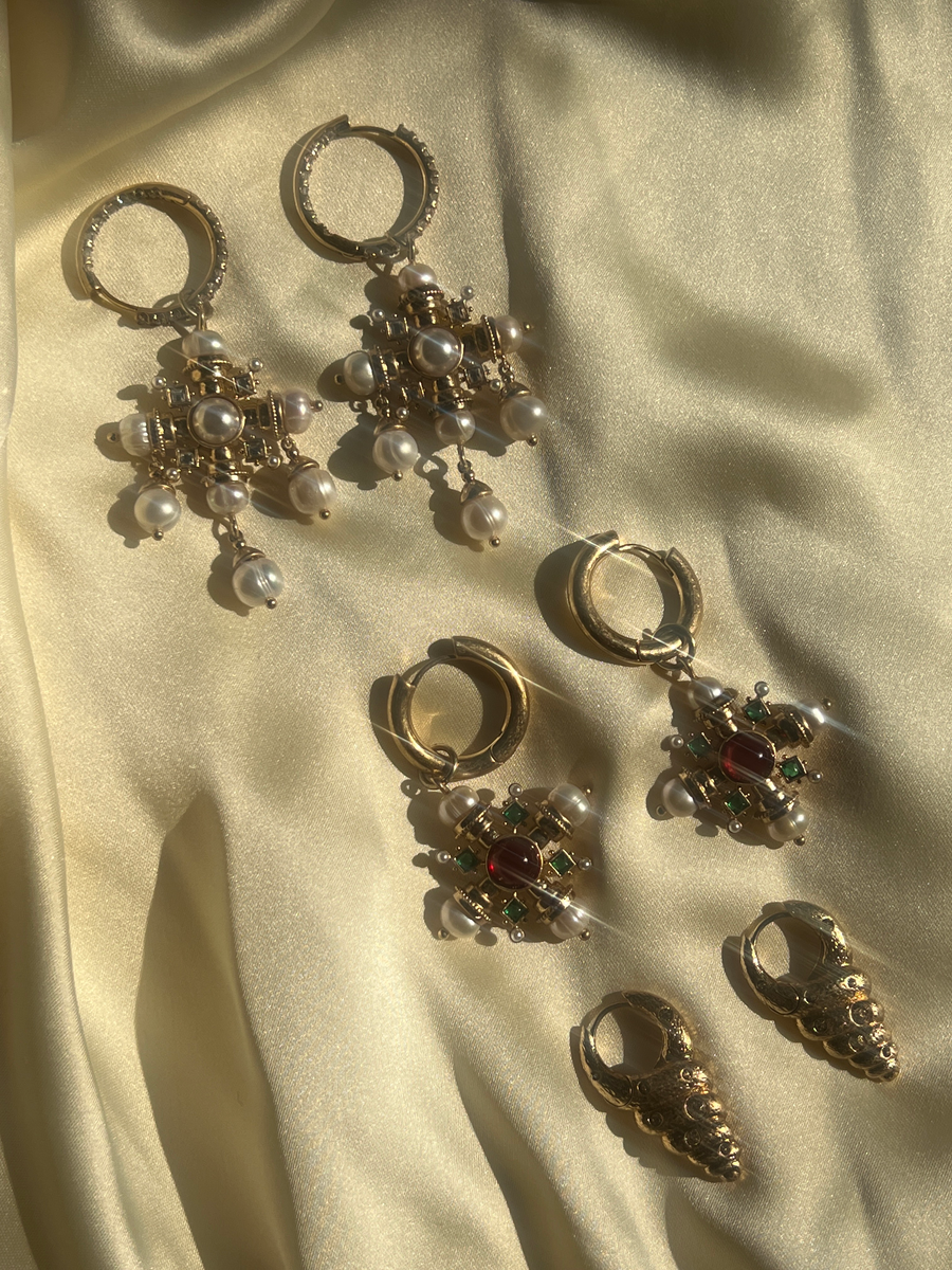 Vintage Gold Jewel Pendant Hoops