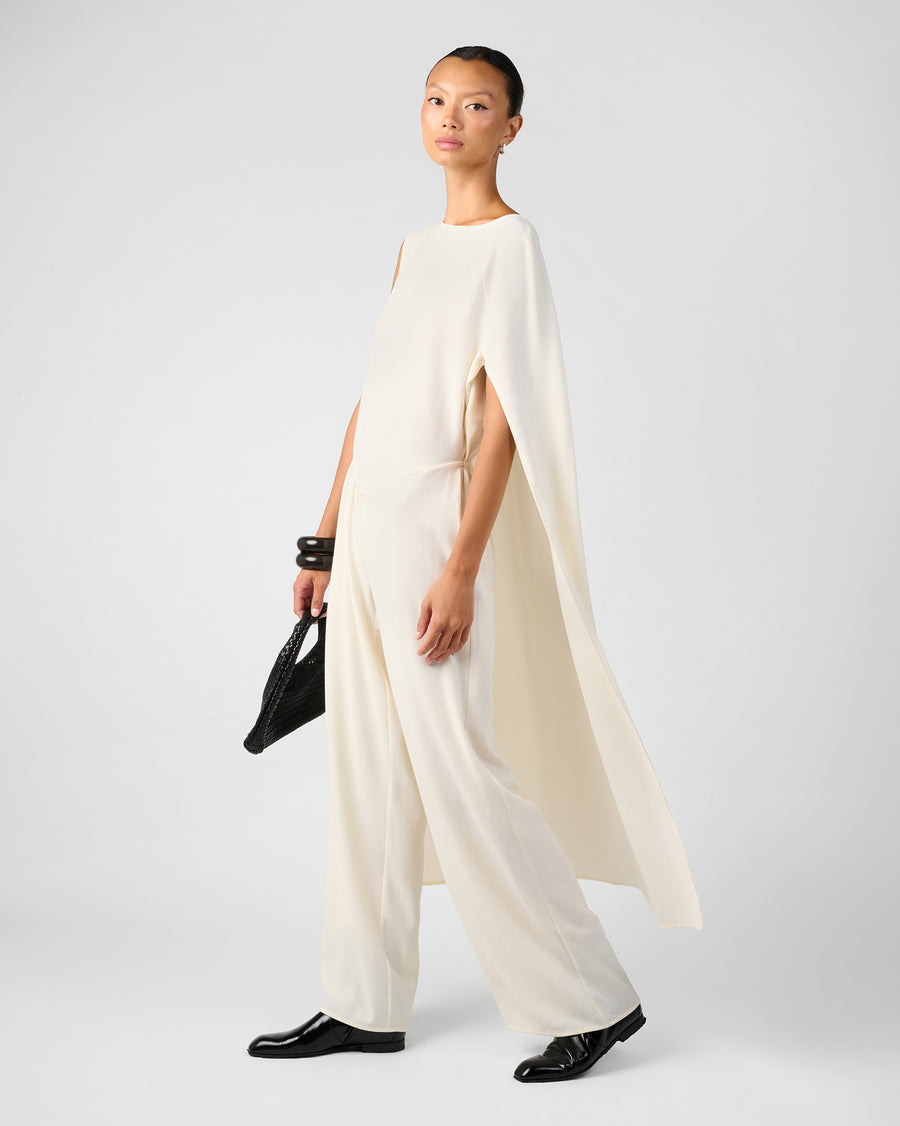 [Ivory] - Model