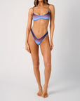 [Maroon/Blue Jean] - Model