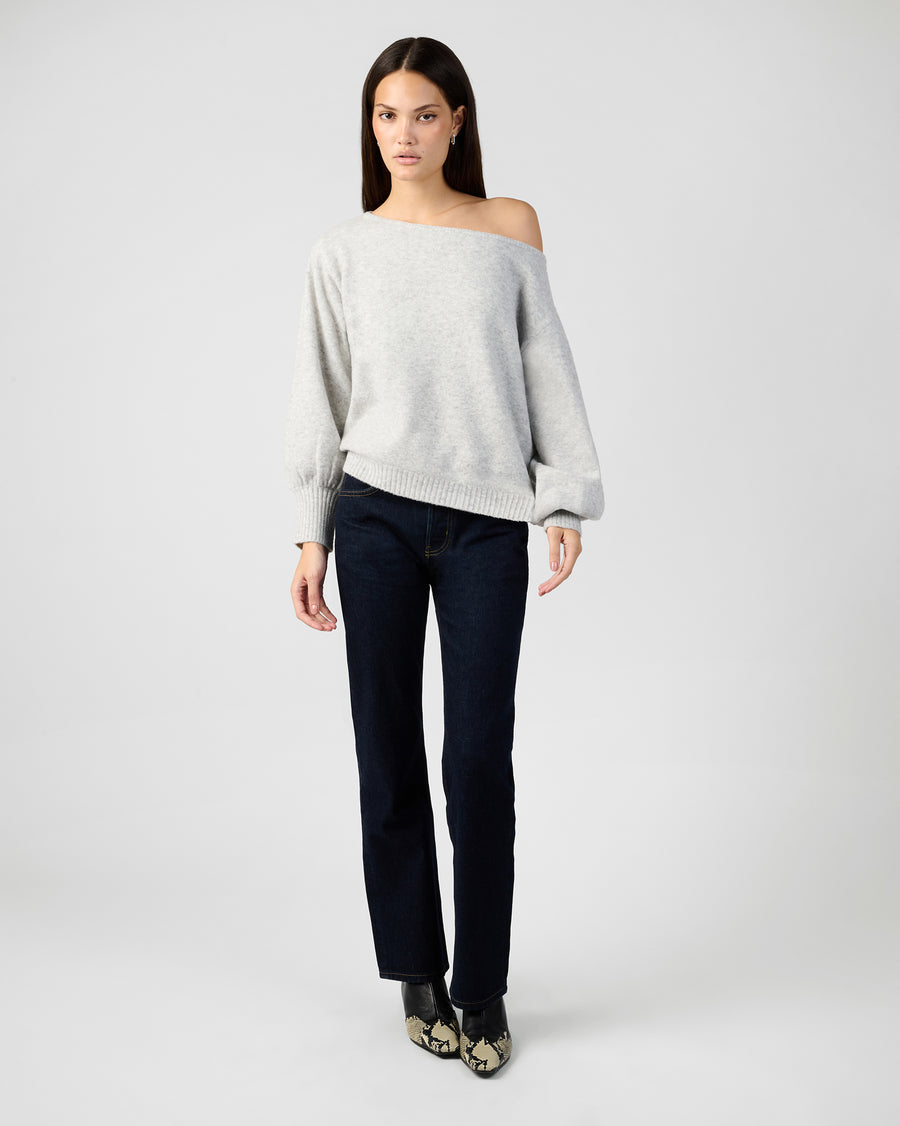 [Heather Grey] - Model
