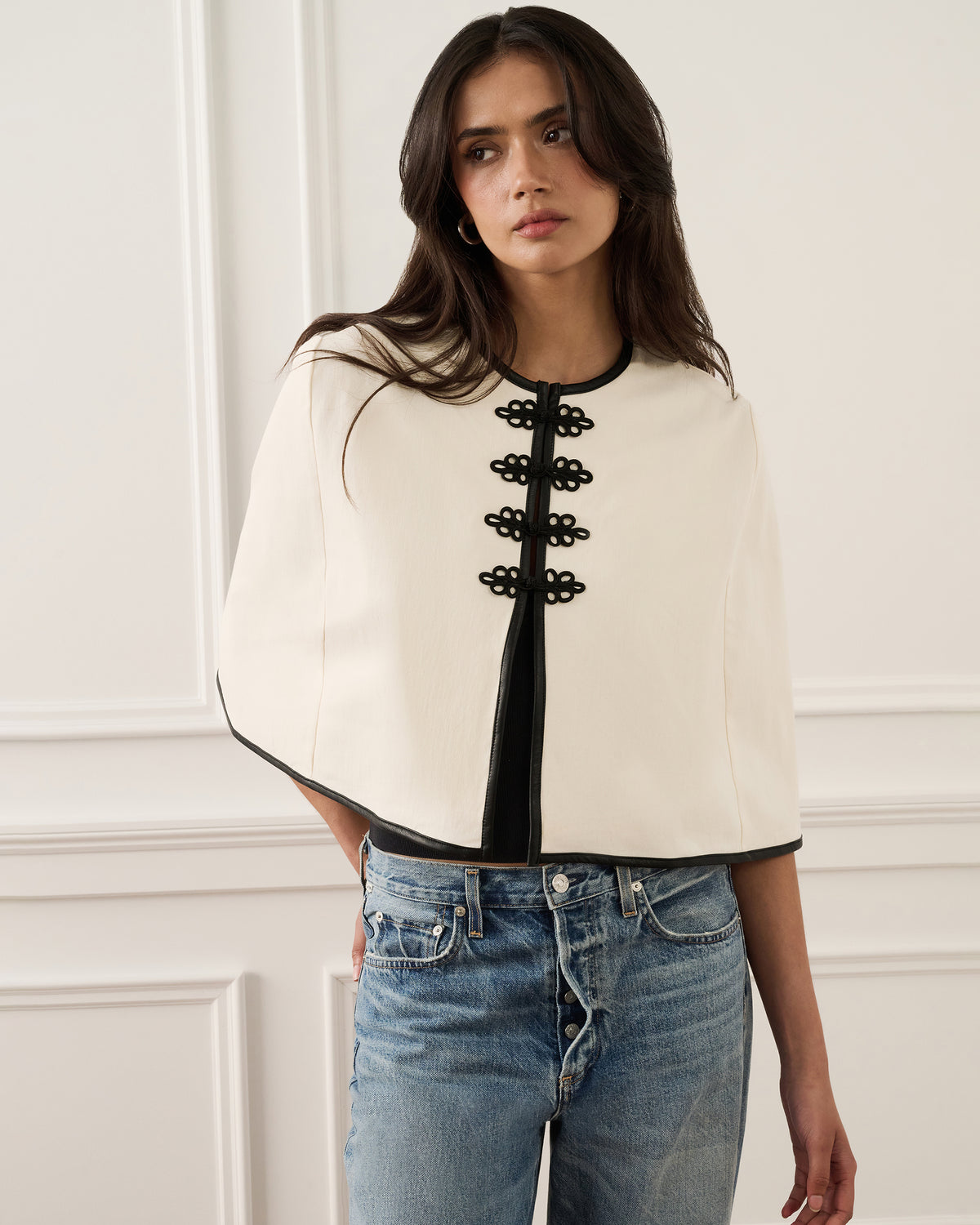 Ivory/Black